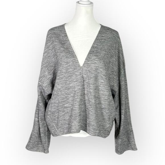 Zara Pullover Sweater Women's Small Gray V-Neck Long Sleeve Ovversized NWT - Picture 1 of 8